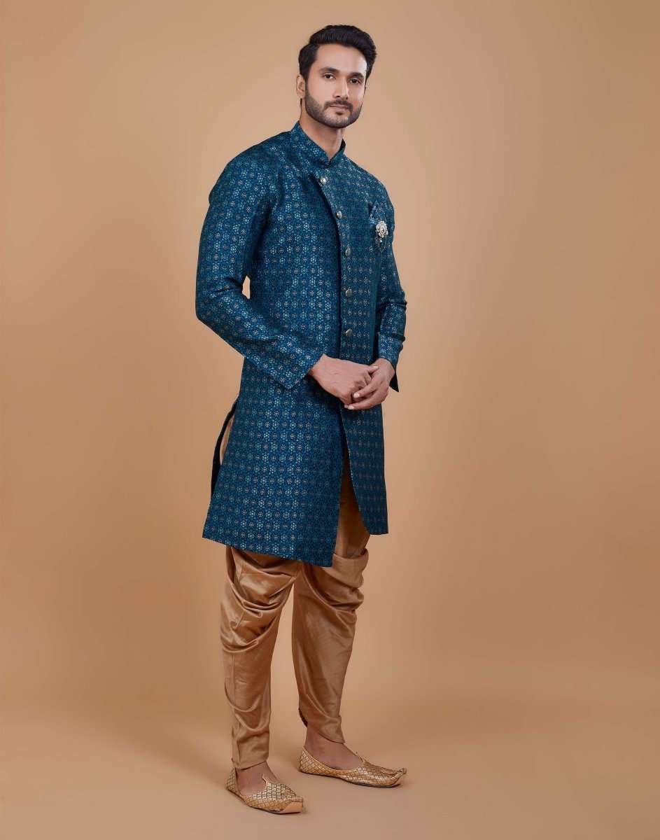 Jacqaurd Cross Pattern Semi Indo