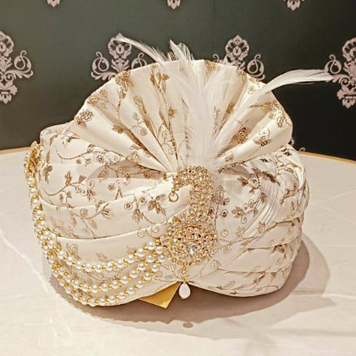 Cream Safa with Self-Pattern and Feather Trim Kalgi