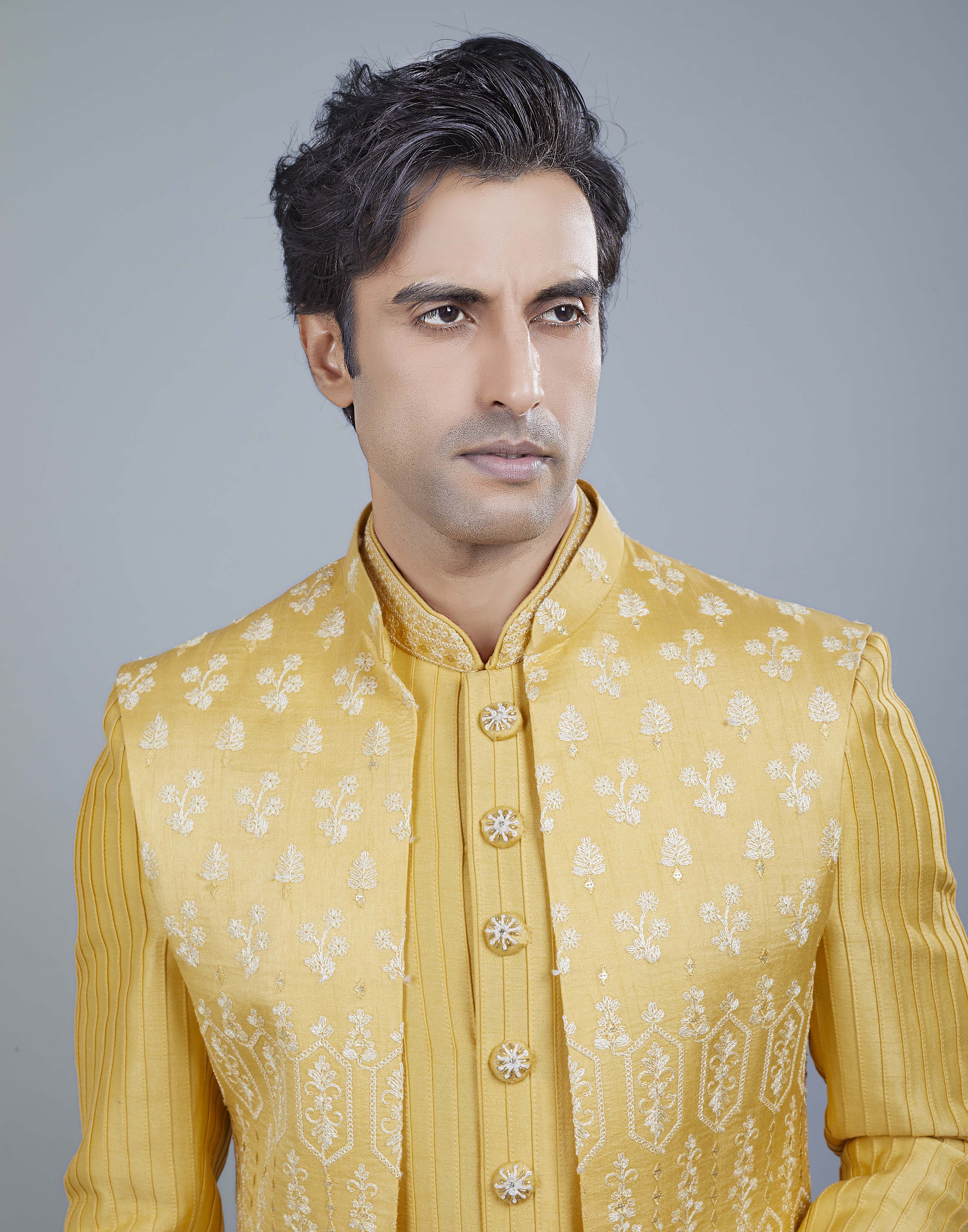 Indian groom haldi outfit | Wish N Wed | Indian groom wear, Haldi outfit,  Indian wedding clothes for men