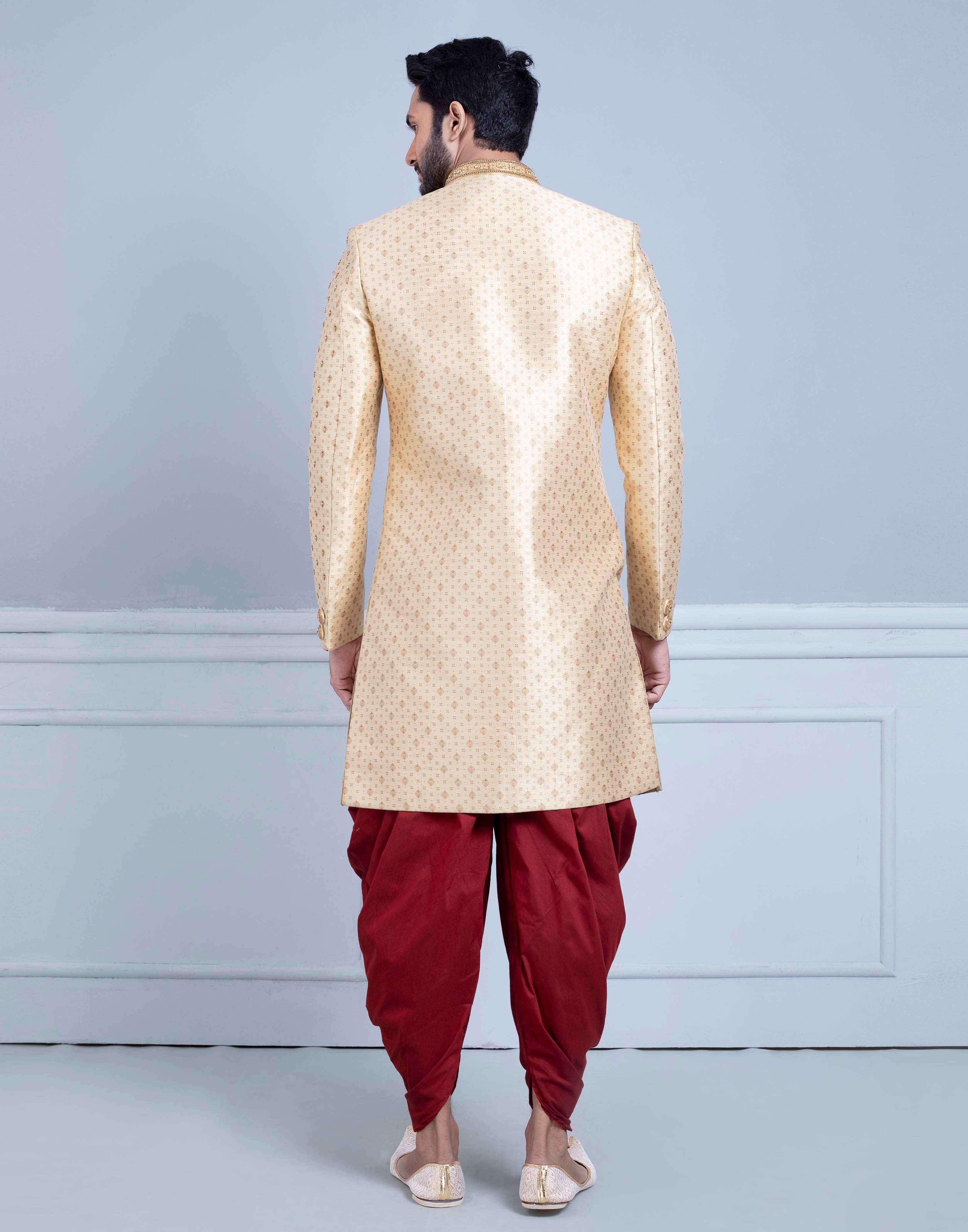 Gold Comfortable & Luxurious Detailing Traditional Sherwani