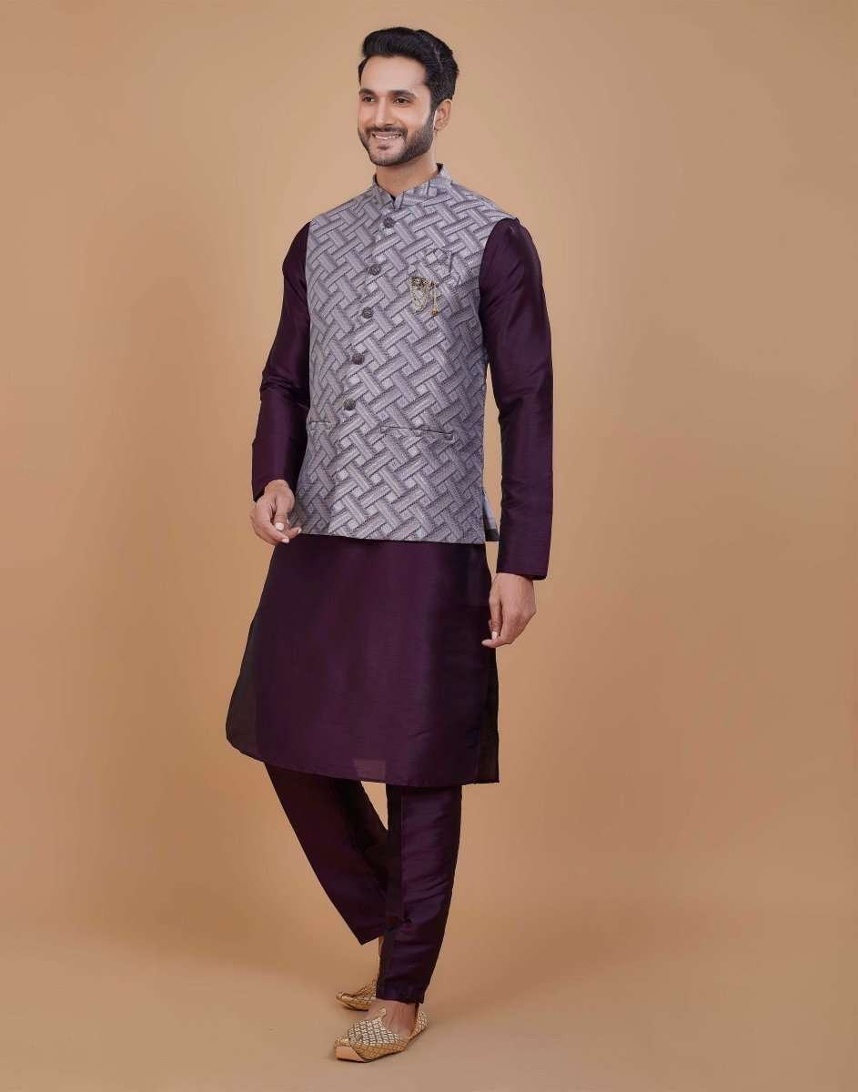 Self Highlighted Brocade Design Kurta Set