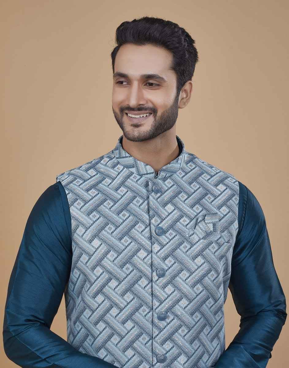 Self Highlighted Brocade Design Kurta Set